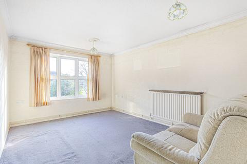 1 bedroom apartment for sale, Ivybridge Close, Twickenham, TW1