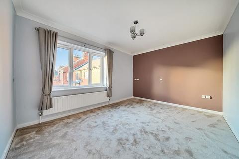 2 bedroom apartment for sale, Baines Court, Flat 5, South Street, Oakham