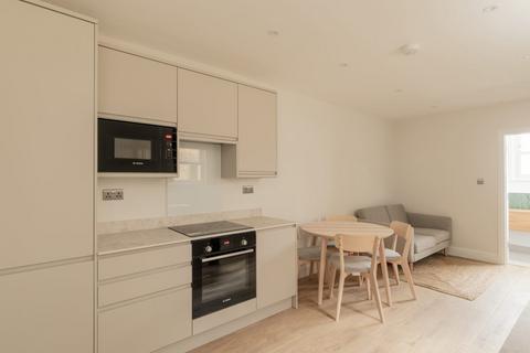 2 bedroom flat for sale, Belfort Rd, Peckham SE15