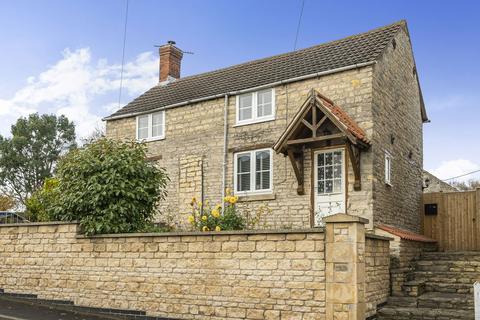 16 Chapel Hill, Ropsley, Grantham, NG33 4BP