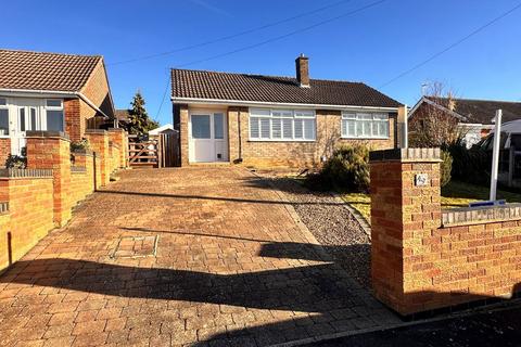 2 bedroom detached bungalow for sale, Bridge End Grove, Grantham