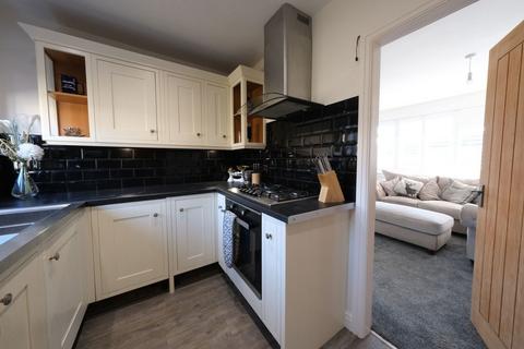2 bedroom detached bungalow for sale, Bridge End Grove, Grantham