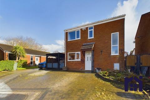 3 bedroom detached house for sale, Higher Meadow, Leyland, PR25 5RS