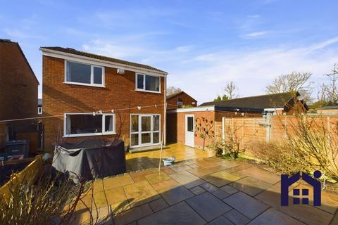 3 bedroom detached house for sale, Higher Meadow, Leyland, PR25 5RS