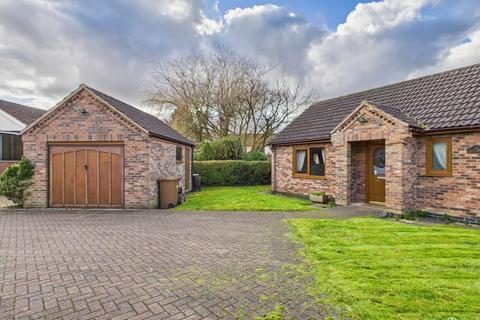 2 bedroom detached bungalow for sale, Little Lane, Wrawby DN20