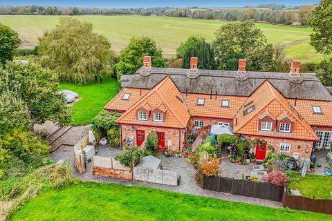 3 bedroom cottage for sale, Stapleford Road, Stapleford