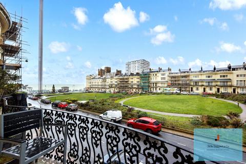 2 bedroom apartment for sale, Regency Square, Brighton, BN1