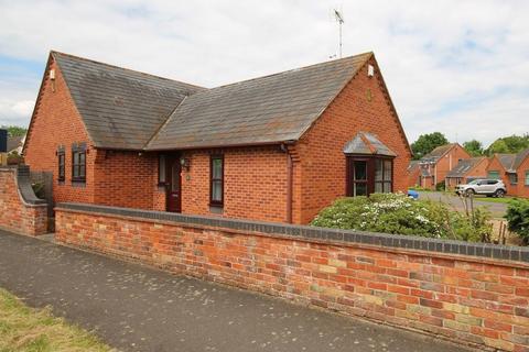 3 bedroom detached bungalow for sale, Main Street, Twyford