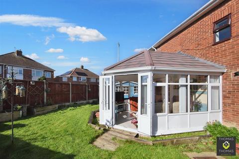 3 bedroom semi-detached house for sale, Park Avenue, Longlevens