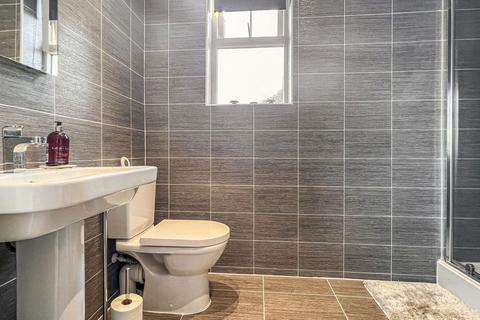 19 Fraser Way, Wakefield, WF1 2ZF