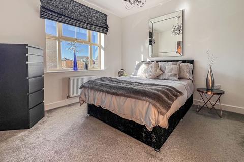 19 Fraser Way, Wakefield, WF1 2ZF