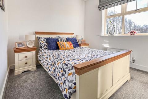 19 Fraser Way, Wakefield, WF1 2ZF