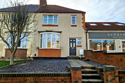 3 bedroom terraced house to rent, Hagley Road, Rugeley. WS15 2AL