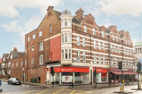 undefined, Streatham High Road, London SW16