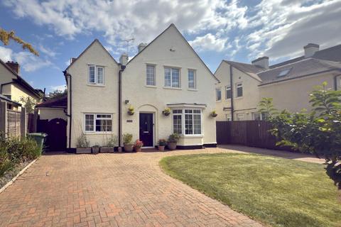 4 bedroom detached house for sale, Henley Road, Taunton TA1