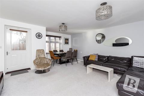 44 Quarry Close, Gravesend, DA11 0GA