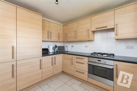 44 Quarry Close, Gravesend, DA11 0GA