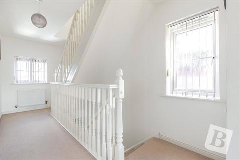 44 Quarry Close, Gravesend, DA11 0GA