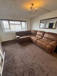 1 bedroom flat to rent, Forest View Road, Manor Park, E12