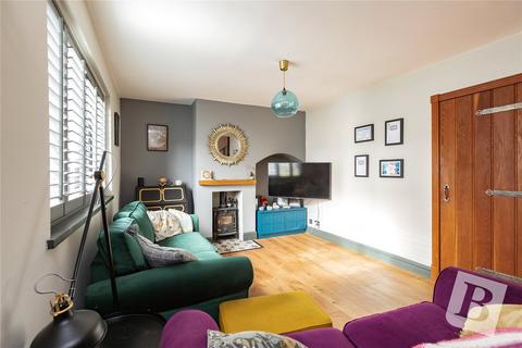 7, Liberty Cottages North Road, Havering-atte-bower, Romford, RM4 1QA