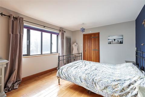 7, Liberty Cottages North Road, Havering-atte-bower, Romford, RM4 1QA