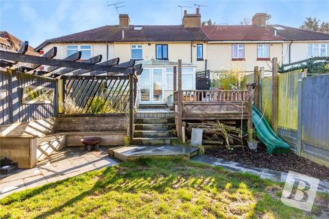 7, Liberty Cottages North Road, Havering-atte-bower, Romford, RM4 1QA