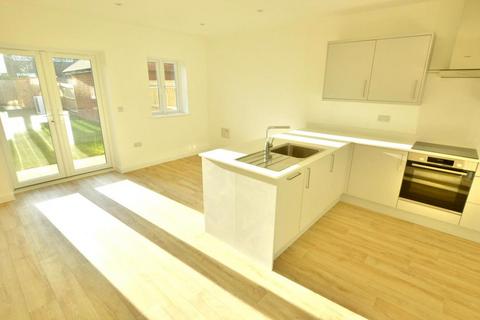 2 bedroom semi-detached house for sale, Platinum Way, Corfe Mullen, BH21 3EX