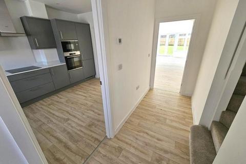 3 bedroom semi-detached house for sale, Platinum Way, Corfe Mullen, BH21 3EX