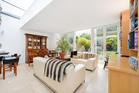 3 bedroom detached house for sale, Park Road, London W4