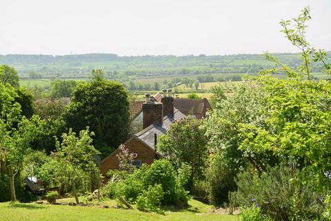 5 bedroom detached house for sale, Hill View, Top Green, Upper Broughton