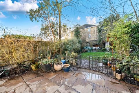 22 Milner Road, Kingston Upon Thames, KT1 2AU