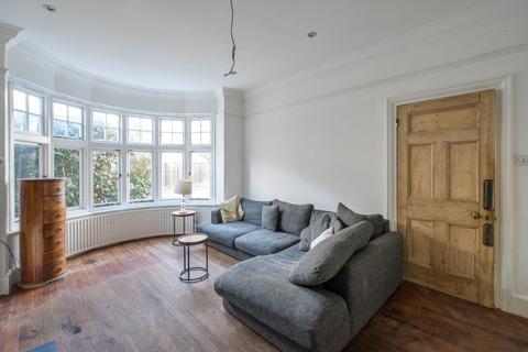 22 Milner Road, Kingston Upon Thames, KT1 2AU