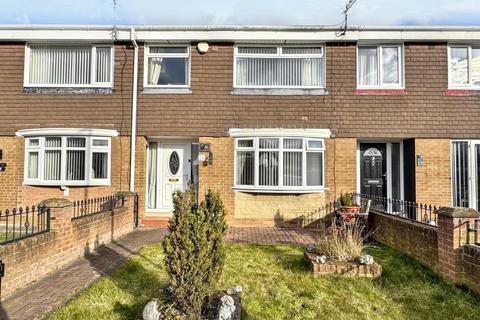 3 bedroom terraced house for sale, St Davids Way , Fellgate , Jarrow, Tyne and Wear, NE32 4PA