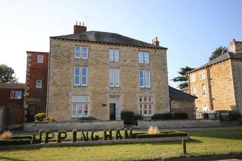 1, Richil House, 7 Ayston Road, Uppingham, Oakham, LE15 9RL