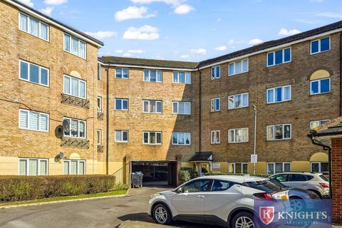 2 bedroom flat for sale, Culpepper Close, London, N18