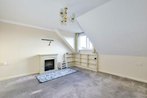 2 bedroom retirement property for sale, The Crescent, Abbots Langley, WD5