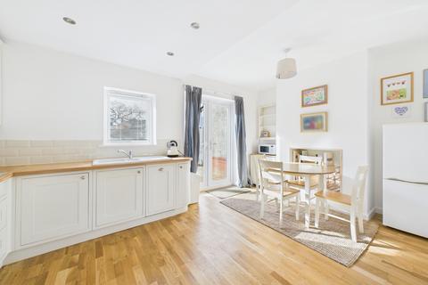 48 Glen View Road, Greenhill, Sheffield, S8 7SG