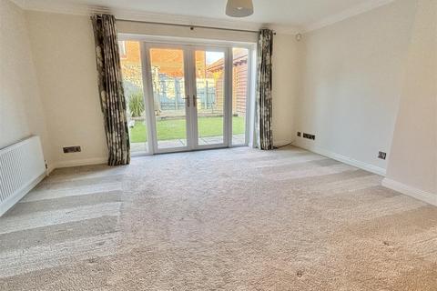 23 Fosters Spring, Lytchett Matravers, Poole, BH16 6NE