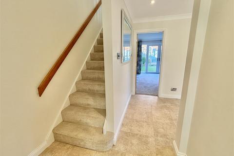 23 Fosters Spring, Lytchett Matravers, Poole, BH16 6NE
