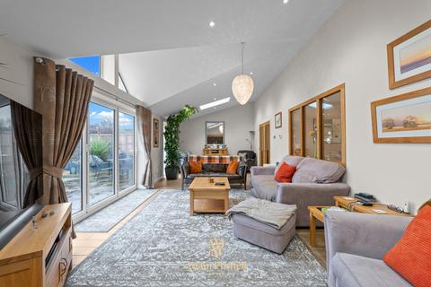 5 Barlestone Drive, Hinckley, LE10 0XZ