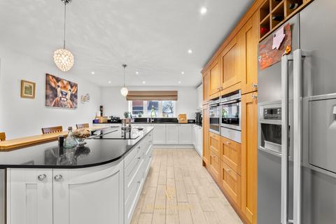 5 Barlestone Drive, Hinckley, LE10 0XZ