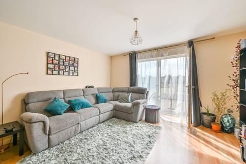 2 bedroom flat for sale, High Road Leytonstone, Leytonstone, London, E11