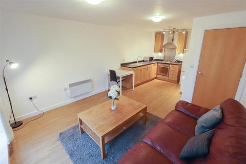 2 bedroom apartment to rent, Beauchamp House, Coventry CV1