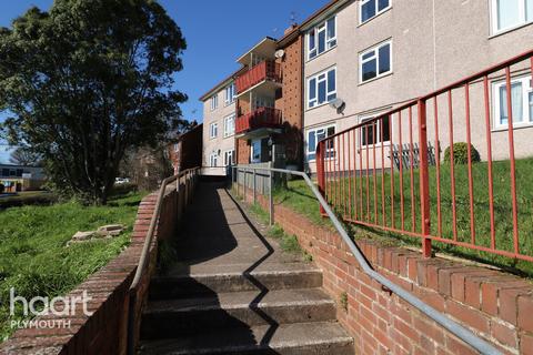 2 bedroom flat to rent, Anne Close, Exeter