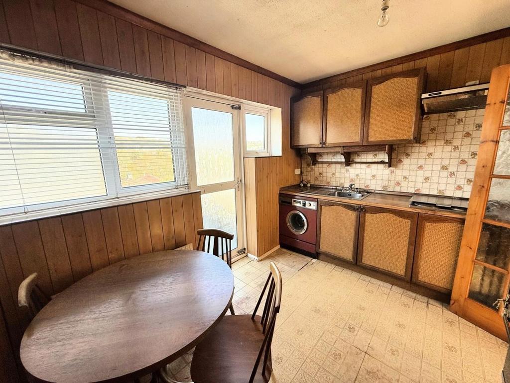 Hollycroft kitchen.JPG