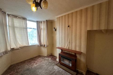 3 bedroom semi-detached house for sale, 169 Kent Road, Halesowen, B62 8PN