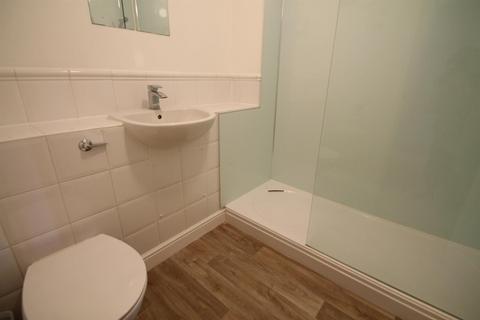 1 bedroom flat to rent, St. Peters Street, Maidstone ME16