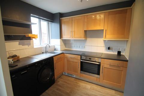 1 bedroom flat to rent, St. Peters Street, Maidstone ME16