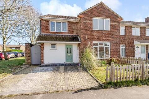 Mainprize Road,  Bracknell,  RG12