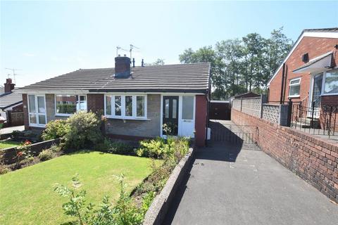 2 bedroom semi-detached house to rent, Royshaw Avenue, Blackburn, BB1